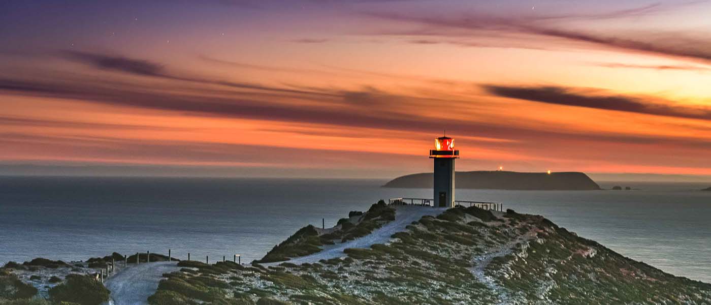Cape Spenser lighthouse, Yorke Peninsula © Didi Photos / WWF-Aus